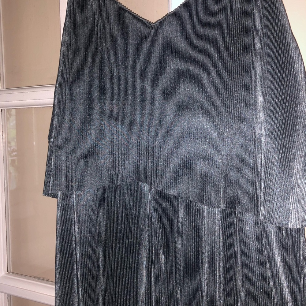 Romper - Picture 2 of 4